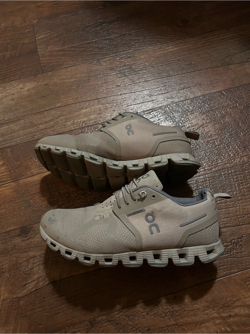 On Cloud 6 Women’s Waterproof Sneakers in Neutral Beige with Gray Accents